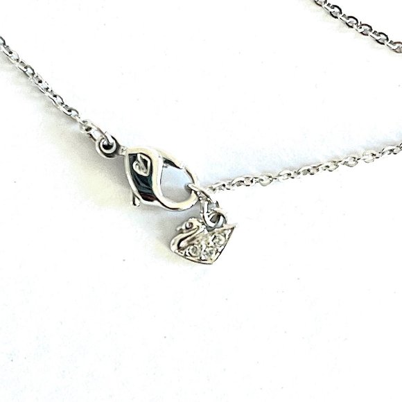 New Swarovski Silver Triple Circle Crystal Pendant Necklace - Picture 5 of 5